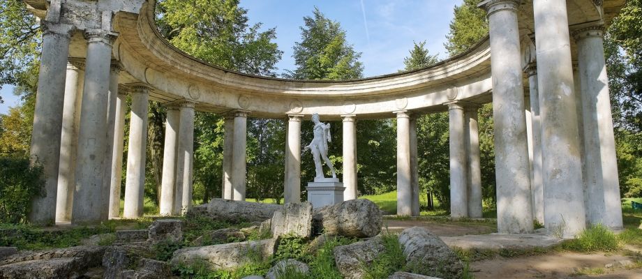 Voyage Saint-Pétersbourg - Palais de Pavlovsk © Dreamstime