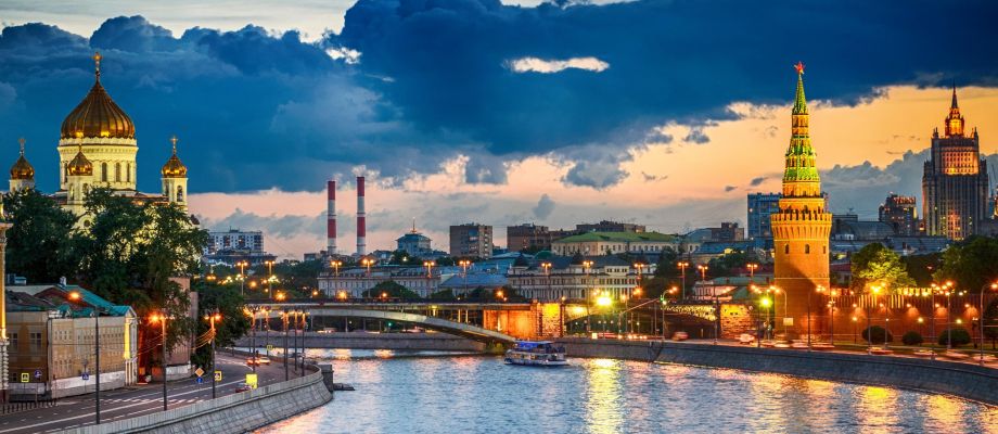 Visite Moscou by night en UAZ